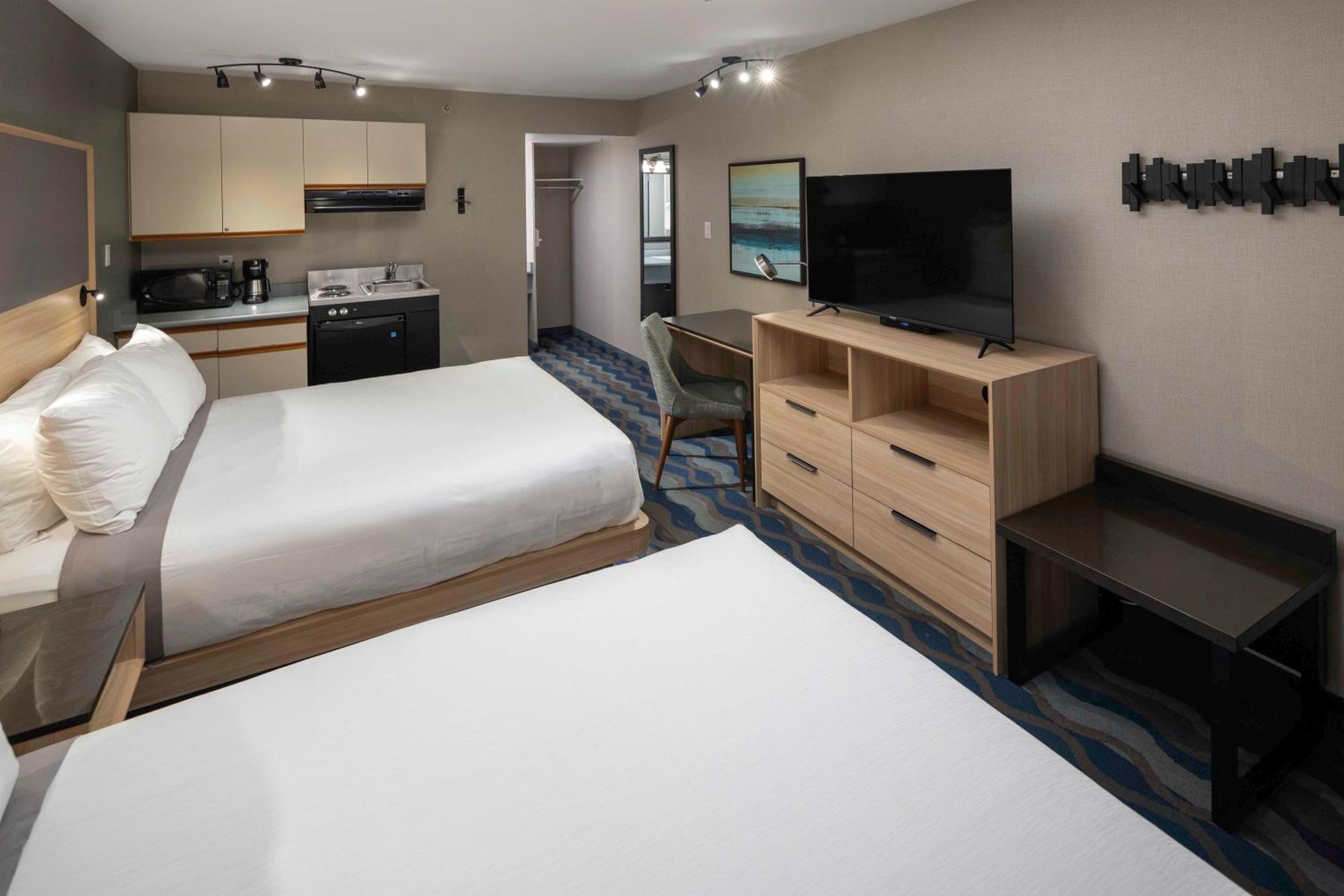 Accent Inns Vancouver Airport Ричмонд Екстер'єр фото